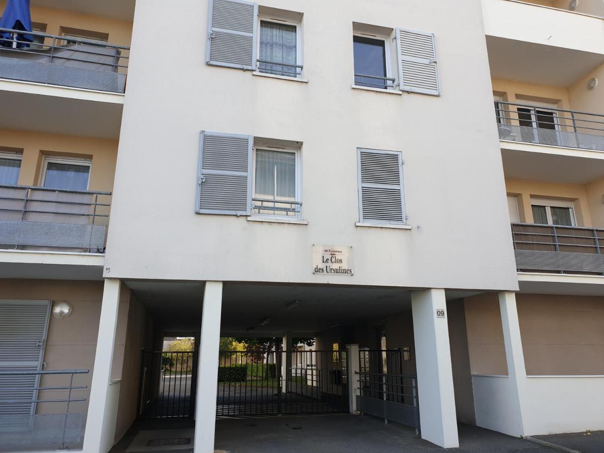 Les Clos De Ursulines Montargis Exterior foto